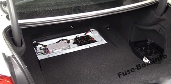 The location of the fuses in the trunk: BMW 3-Series (2012, 2013, 2014, 2015, 2016, 2017, 2018)