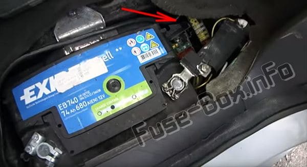 Fuses on the battery: Citroen C8 (2009, 2010, 2011, 2012, 2013, 2014)