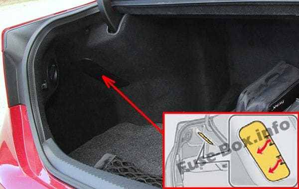 The location of the fuses in the trunk: Lexus GS 450h (2013-2017)