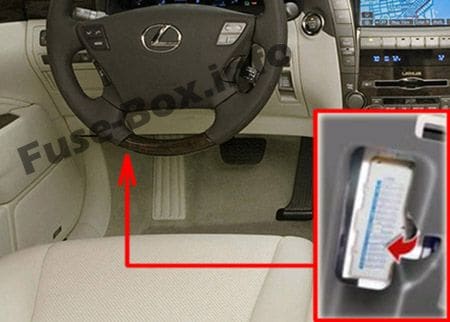 The location of the fuses in the passenger compartment: Lexus LS 460 (2007, 2008, 2009)