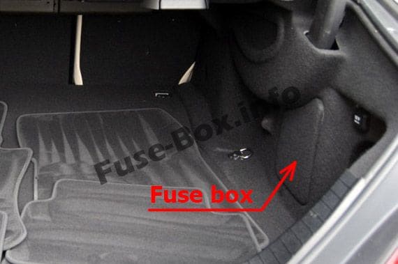 The location of the fuses in the trunk: Mercedes-Benz CLS-Class (2011-2018)